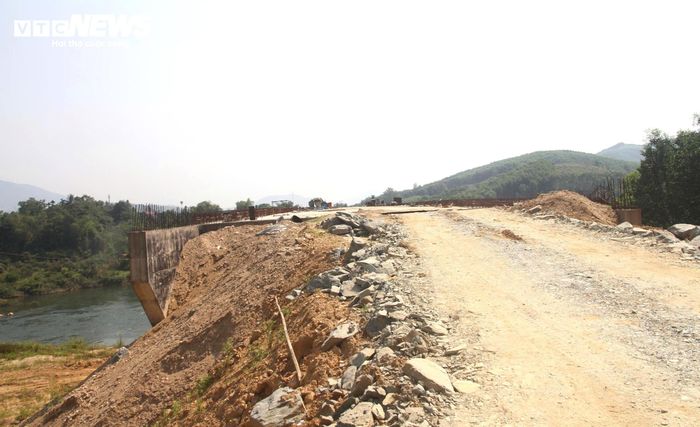 Dự án có quy mô chiều dài tuyến 3,41 km, do UBND huyện Hiệp Đức (cũ) làm chủ đầu tư, nay chuyển về Ban quản lý dự án đầu tư xây dựng các công trình dân dụng, công nghiệp và hạ tầng kỹ thuật Đà Nẵng.