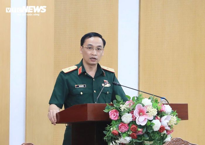 Đại biểu Quốc hội, Thiếu tướng Lưu Nam Tiến, Chính ủy Bộ Tư lệnh Thủ đô thông báo kết quả Kỳ họp thứ nhất, Quốc hội khóa XVI.