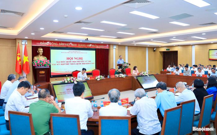 Quang cảnh hội nghị.