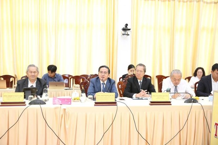 Chủ tịch Tập đoàn CT Group Trần Kim Chung phát biểu tại cuộc làm việc - Ảnh: VGP/LS