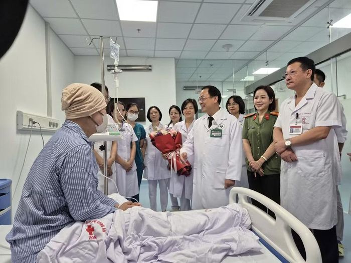 Hành trình hồi phục đầy kỳ diệu của bệnh nhân.