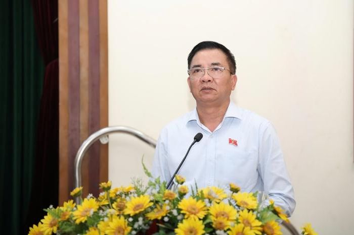 Trung tướng Nguyễn Minh Đức phát biểu tiếp thu ý kiến cử tri