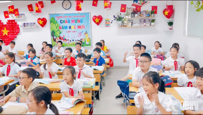 Bộ Giáo dục và Đào tạo dự kiến tổng nhu cầu kinh phí thực hiện miễn phí sách giáo khoa cho toàn bộ học sinh phổ thông và giáo viên là hơn 4.036 tỷ đồng. Ảnh minh họa: LINH AN