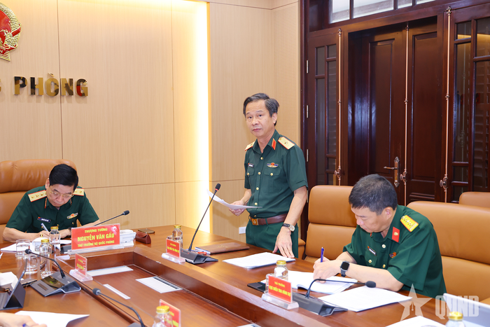  Các đại biểu nêu giải pháp triển khai đề án.