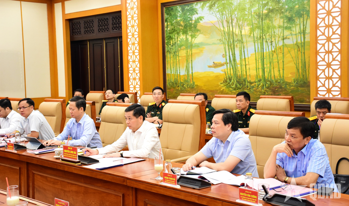 Các đại biểu dự hội nghị.