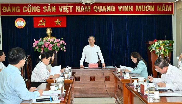  Đồng chí Nguyễn Phước Lộc phát biểu kết luận buổi làm việc. Ảnh: VIỆT DŨNG 