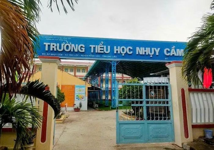 Trường Tiểu học Nhụy Cầm, xã Vĩnh Lộc, tỉnh Cà Mau, nơi xảy ra vụ việc.