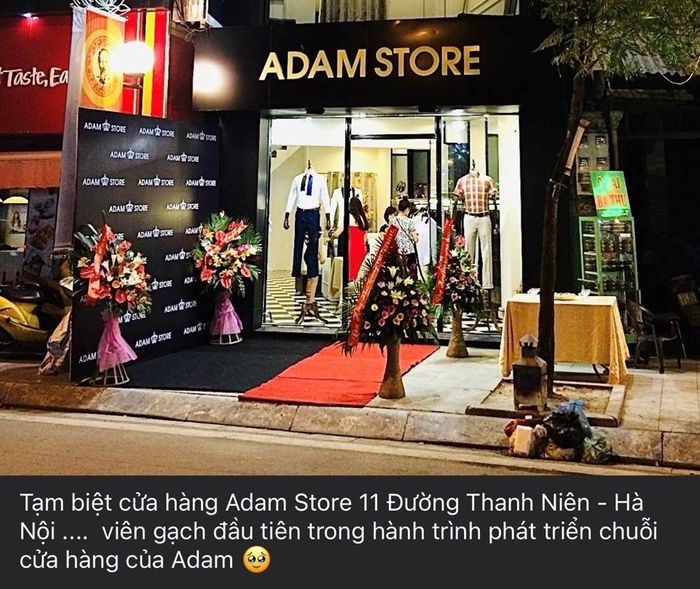 Bài đăng thông báo của chủ thương hiệu Adam Store trên Facebook.