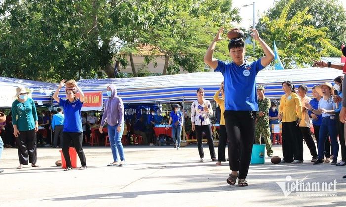 Khu tưởng niệm Liệt sĩ Neáng Nghés còn là địa chỉ để lớp trẻ, các đoàn thể tổ chức nhiều hoạt động