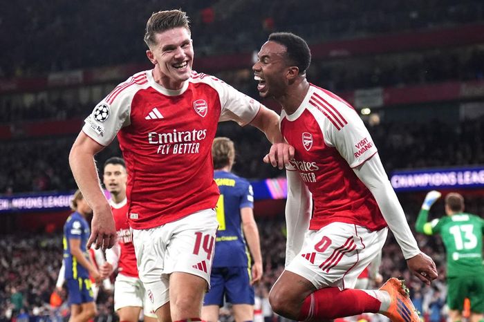 Gyokeres có duyên với mành lưới Atletico - Ảnh: AFC
