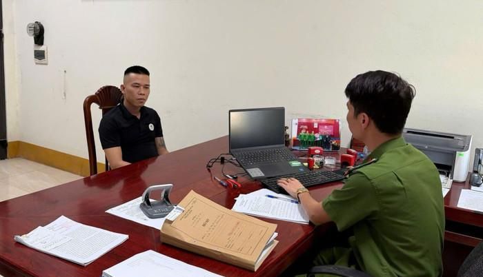 Hình ảnh đối tượng N.V.G tại cơ quan Công an. Ảnh: Công an tỉnh Bắc Ninh
