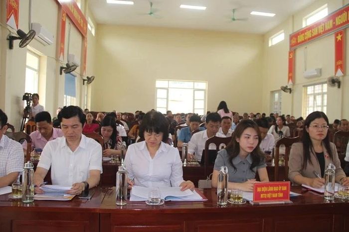Các đại biểu dự hội nghị.