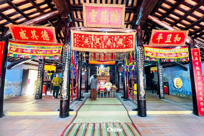 Không chỉ là nơi thờ tự Thành hoàng, đình Dư Khánh còn là không gian văn hóa đặc trưng của cư dân địa phương.
