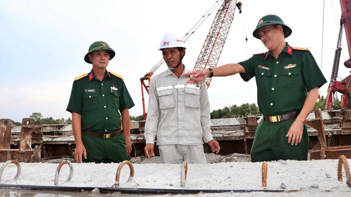 Quá trình thi công trên công trường cao tốc Cà Mau - Cái Nước luôn được quan tâm, giám sát chặt chẽ, đảm bảo tiến độ và chất lượng công trình.