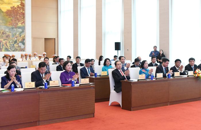 Chủ tịch Quốc hội Trần Thanh Mẫn và các Phó Chủ tịch Quốc hội, các đại biểu dự Hội nghị