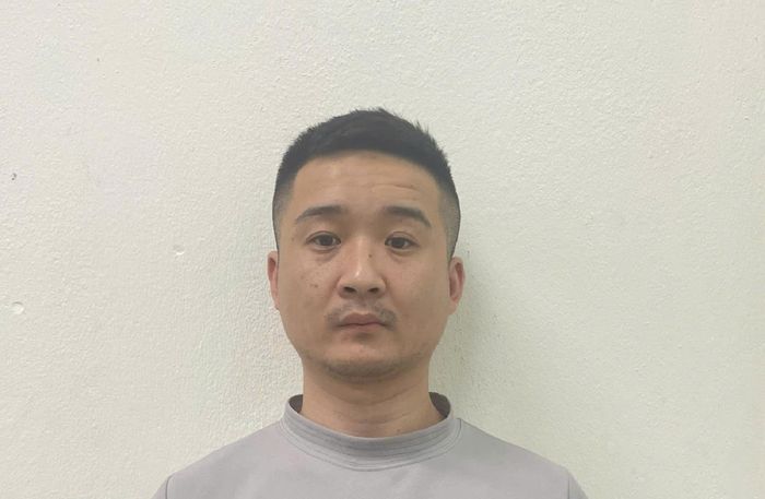 Hai đối tượng Lou JiaFeng và Liu Hongbo.