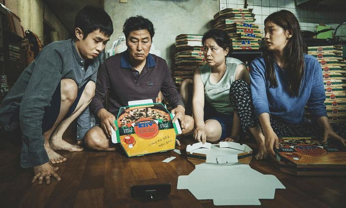 Một cảnh trong phim Parasite đoạt giải Oscar của đạo diễn Bong Joon-ho. Ảnh: The Guardian