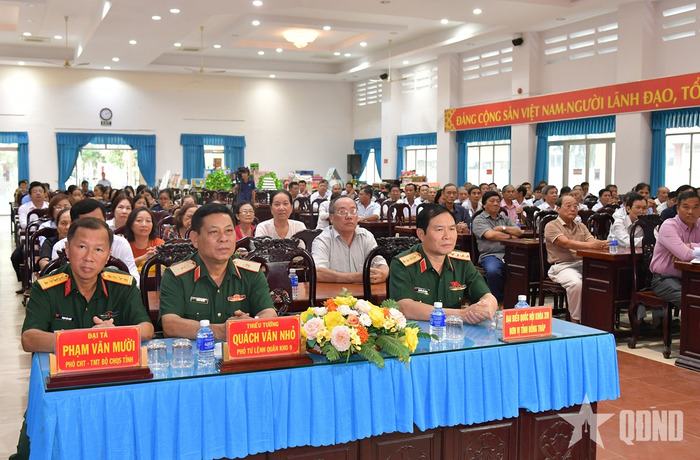 Các đại biểu dự hội nghị.