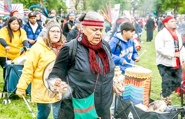 Người dân tuần hành tại TP Chicago, kêu gọi Chính phủ Mỹ có giải pháp trước tình trạng lạm phát tăng cao ẢNH: Tannen Maury/UPI/Shutterstock