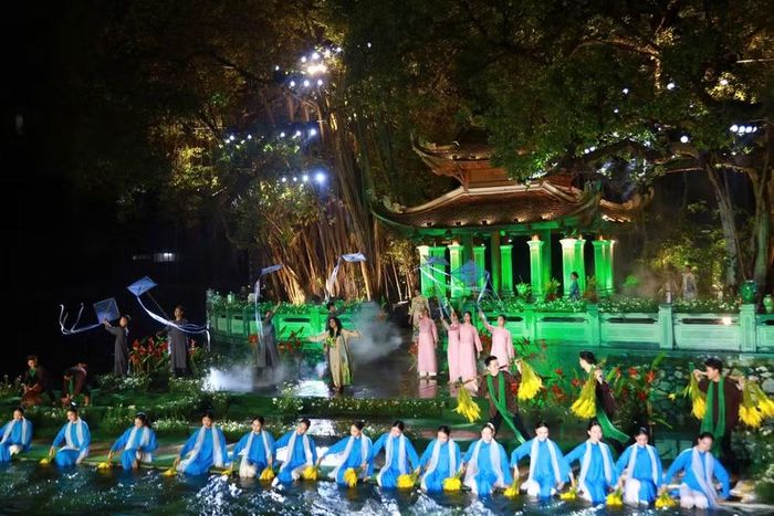 Festival Thăng Long - Hà Nội lần thứ II với chuỗi hoạt động nghệ thuật kết nối truyền thống và đương đại.