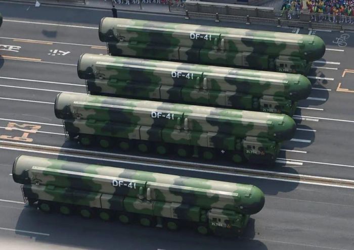 Tên lửa DF-41 tại buổi duyệt binh năm 2019. Ảnh: Global Times/missilethreat.csis.org
