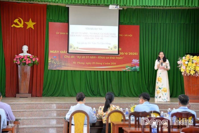 Hội thi Viết cảm nhận với chủ đề “Ký ức 51 năm - Khúc ca khải hoàn” tại phường Mỹ Phong. Nguồn: Hội Liên hiệp Phụ nữ phường Mỹ Phong cung cấp.
