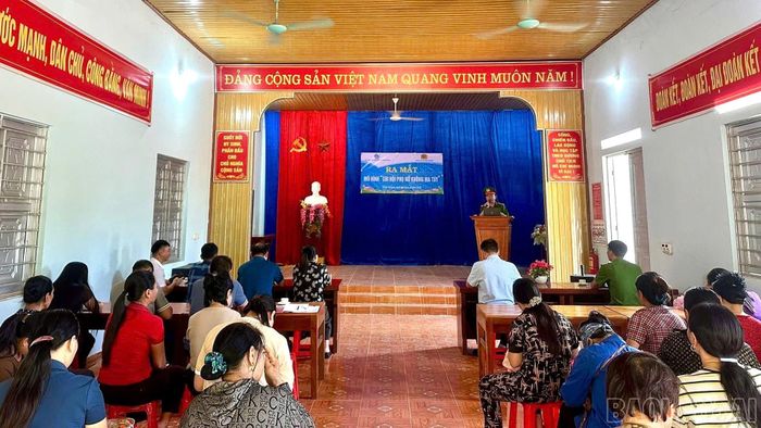Quang cảnh lễ ra mắt.