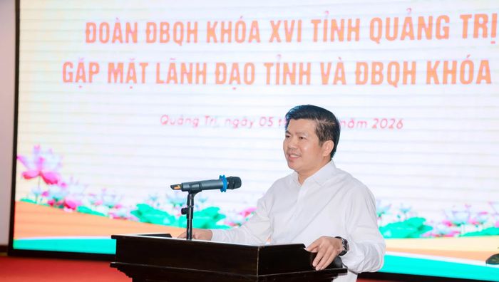 Đồng chí Trần Vũ Khiêm, Phó Bí thư Thường trực Tỉnh ủy, Trưởng đoàn ĐBQH tỉnh phát biểu tại buổi gặp mặt - Ảnh: D.L