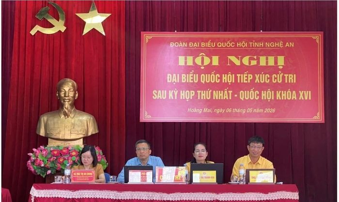 Các ĐBQH tỉnh Nghệ An tiếp xúc cử tri phường Hoàng Mai