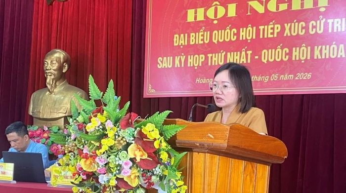 Phó Trưởng Đoàn ĐBQH tỉnh Thái Thị An Chung phát biểu