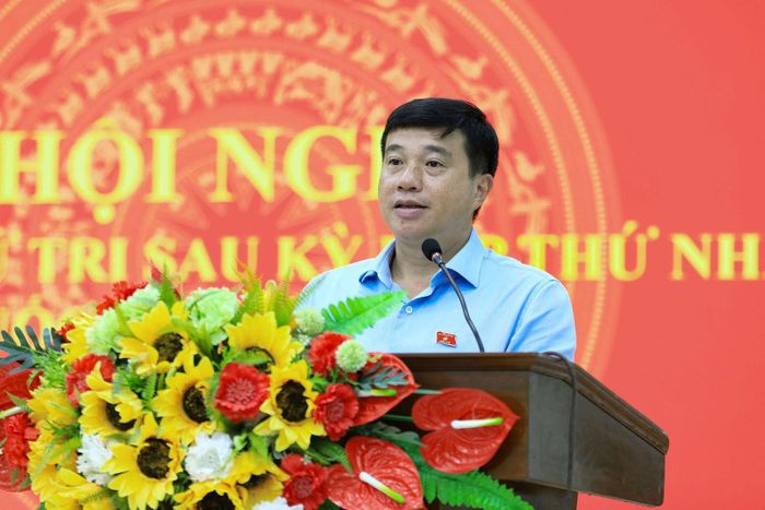Trưởng Đoàn ĐBQH, Bí thư Tỉnh ủy Y Thanh Hà Niê Kđăm phát biểu ý kiến