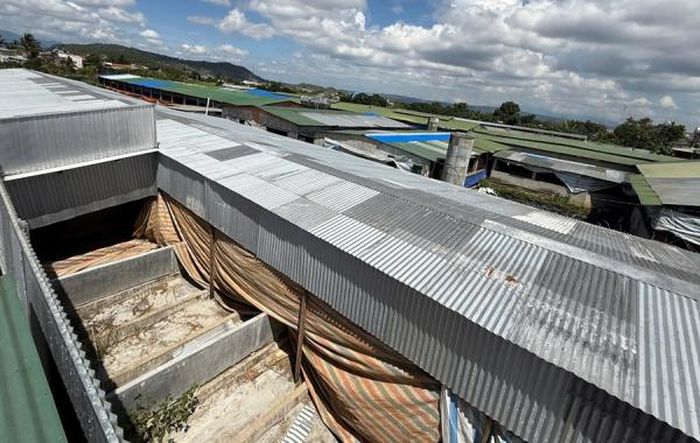 Khu trang trại chăn nuôi bị người dân xung quanh phản ánh phán tán mùi hôi thối nhiều năm qua.