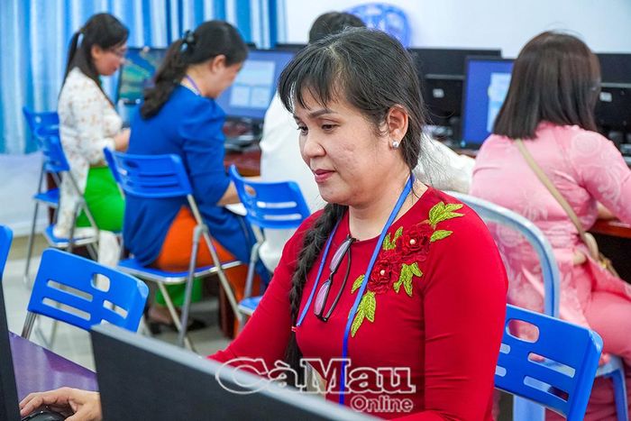 Thí sinh Đinh Thị Thái Hiền cho rằng Hội thi góp phần lan tỏa tinh thần đổi mới trong công tác quản trị trường học.