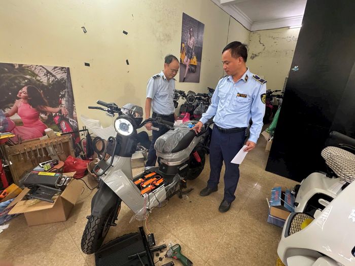 Lực lượng chức năng ghi nhận 29 xe đạp điện không xuất trình được hóa đơn, chứng từ hợp pháp