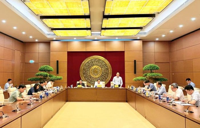 Phó Thủ tướng lưu ý cần một chiến dịch truyền thông mạnh mẽ hơn để toàn xã hội, người dân, doanh nghiệp và đội ngũ cán bộ, công chức, đảng viên hiểu đúng vị trí, vai trò của đợt tổng rà soát lần này - Ảnh: VGP/Thu Sa