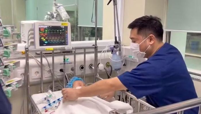 Quá trình hồi sức cho bệnh nhi gặp nhiều thách thức.