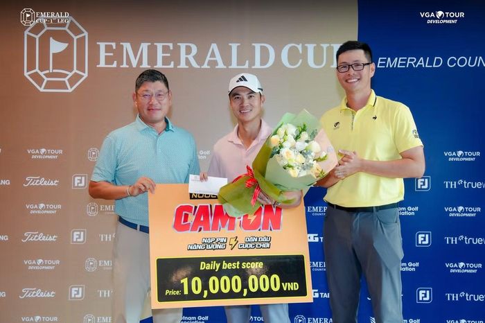 Trần Lê Duy Nhất giải thưởng Daily Best Score.