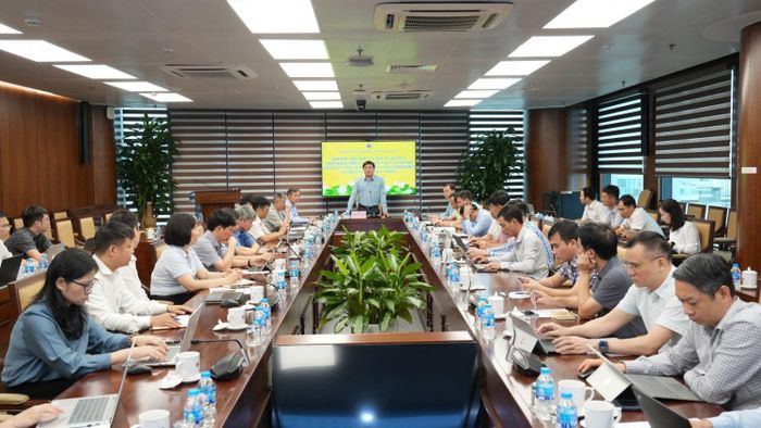 Toàn cảnh cuộc họp điều độ công tác đầu tư tháng 4/2026, triển khai nhiệm vụ tháng 5 và quý II/2026 đối với các lĩnh vực công nghiệp than, công nghiệp điện của TKV.