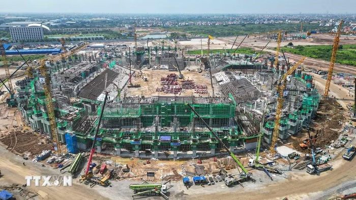 Dự kiến, sân vận động PVF sẽ hoàn thiện toàn bộ các hạng mục vào tháng 3/2027. (Ảnh: Minh Quyết/TTXVN)