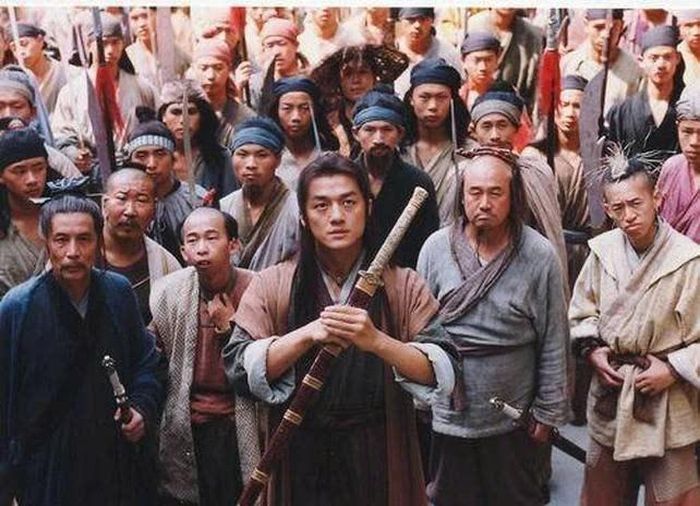Giang hồ Kim Dung không chỉ có đại hiệp và tuyệt thế võ công, mà còn là nơi phơi bày tham vọng và dục vọng con người.