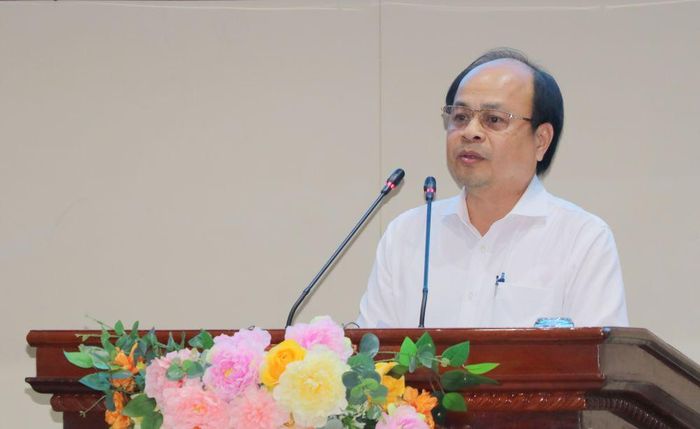 Đại diện Sở Khoa học và Công nghệ phát biểu tham luận đề xuất giải pháp hỗ trợ doanh nghiệp đổi mới sáng tạo và chuyển đổi số tại hội nghị.