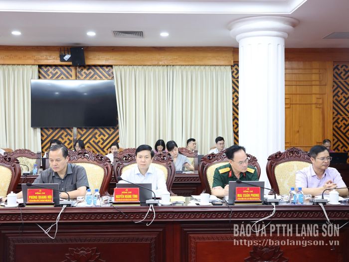 Các đại biểu dự hội nghị