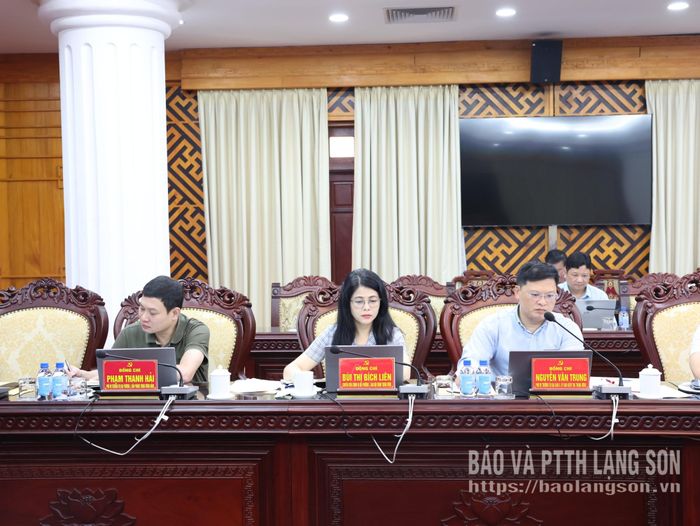 Đại diện các ban xây dựng đảng trung ương dự hội nghị