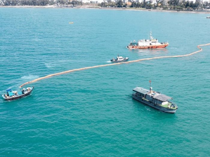 Bộ đội Biên phòng triển khai công tác cứu nạn, chữa cháy và bảo đảm an toàn khu vực xảy ra sự cố