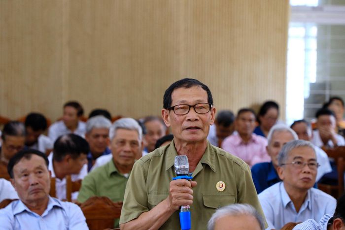 Cử tri Phường 2 Bảo Lộc kiến nghị quan tâm chế độ chính sách cho người có công, cán bộ cơ sở