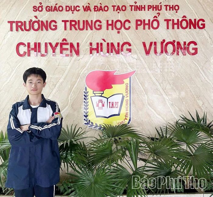 Em Phan Tuấn Dũng - Trường THPT Chuyên Hùng Vương được miễn thi tốt nghiệp THPT năm 2026 và ưu tiên xét tuyển thẳng vào đại học, cao đẳng năm 2026.