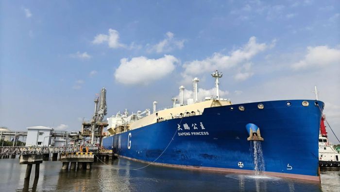 Đầu tháng 4/2026, Tổng công ty Khí Việt Nam (PV GAS) tiếp nhận 2 chuyến tàu LNG, với tổng sản lượng khoảng 60.000 tấn. (Ảnh: Chinhphu.vn)