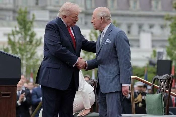 Vua Charles III xây dựng hình ảnh một vị vua với tiếng nói có trọng lượng.