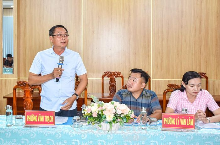 Chủ tịch Ủy ban MTTQ Việt Nam phường Vĩnh Trạch Trần Thế Hiển mong muốn các đơn vị trong Cụm thi đua số 1 tăng cường trao đổi, chia sẻ những mô hình hay, cách làm hiệu quả để nhân rộng, góp phần nâng cao chất lượng công tác Mặt trận và các phong trào thi đua tại địa phương.