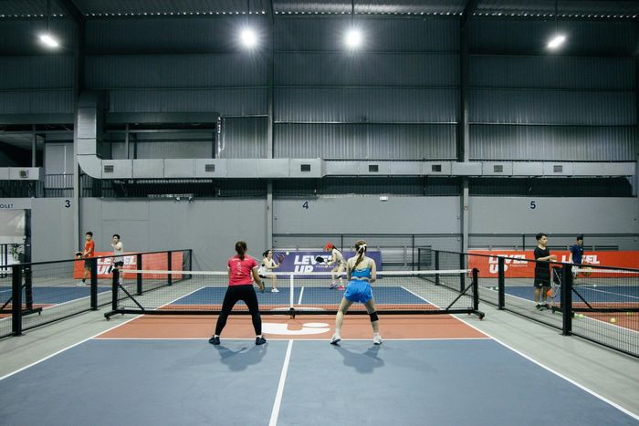  Các hệ thống sân cần nâng cao chất lượng cơ sở vật chất và dịch vụ khách hàng để gia tăng lợi thế cạnh tranh. Ảnh minh họa: Phương Lâm.